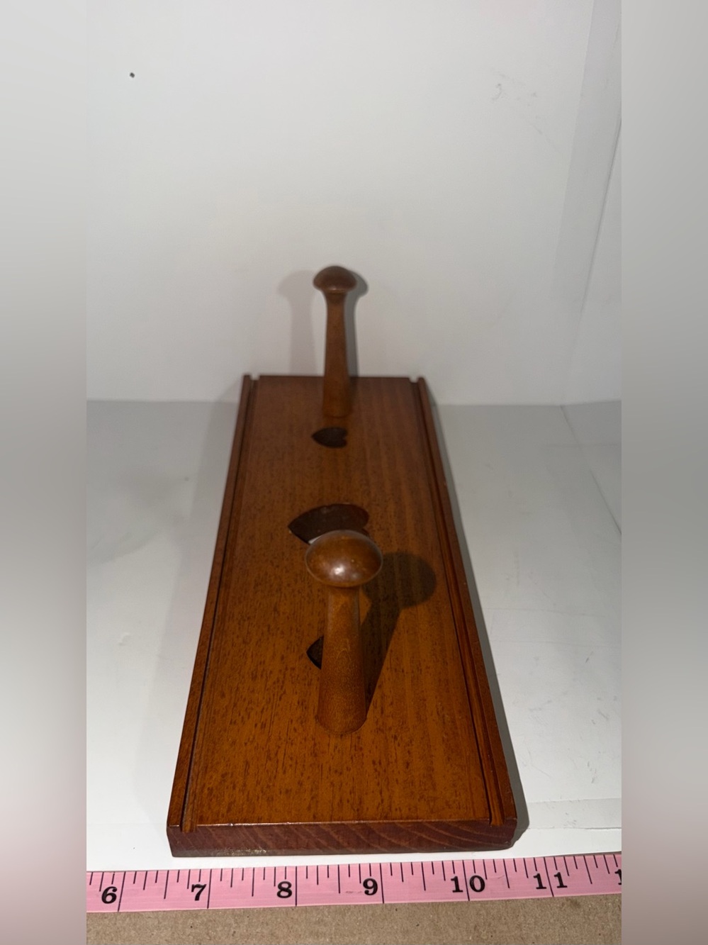 Vintage Wood Heart Wall Rack - Picture 4 of 8